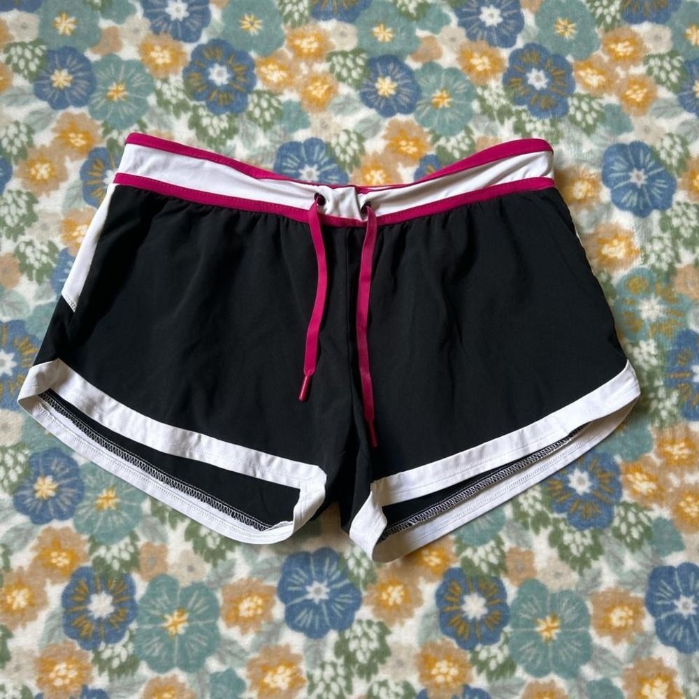 Fabletics Black and white sportswear shorts with pink accents Women's Medium